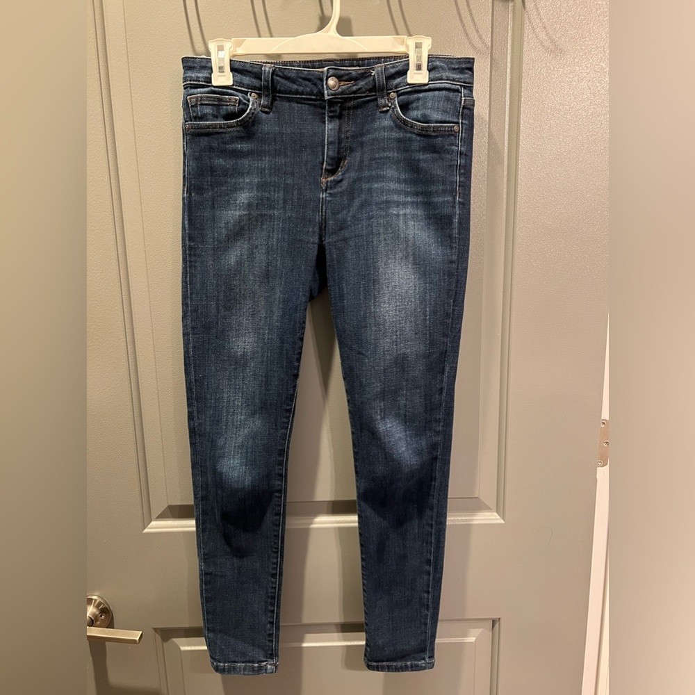 Joe’s Jeans Mid-rise Skinny
